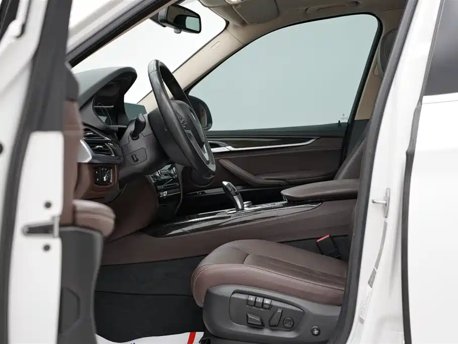 BMW X5 2014 xDrive35i Elegant