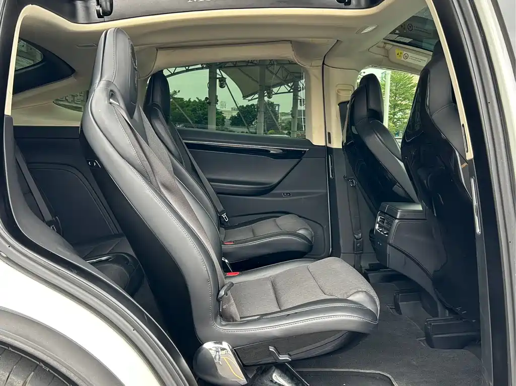 Tesla Model X 2016 Model X 90D