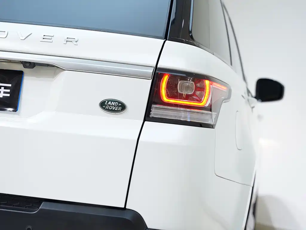 2015 Land Rover Range Rover Sport 3.0 SC V6 HSE