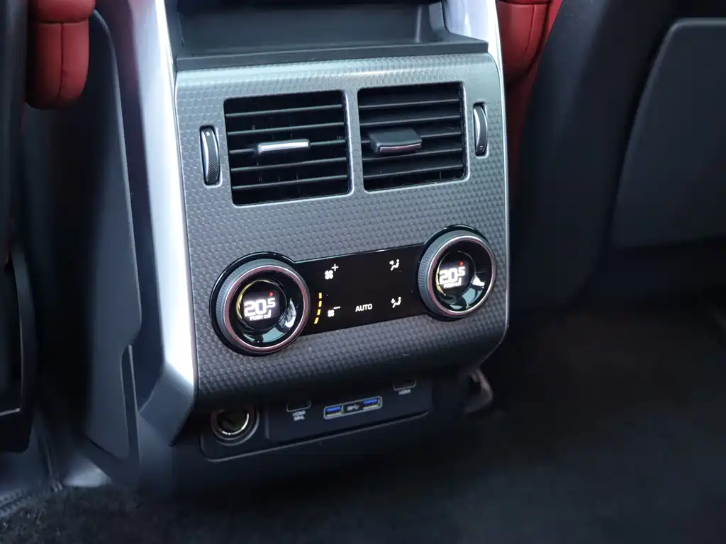 Range Rover Sport 2022 3.0L 6-Cylinder Black Edition