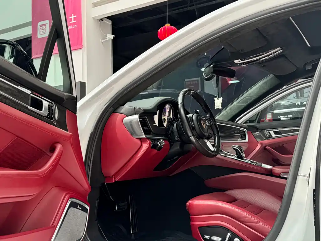 2019 Porsche Panamera 2.9T
