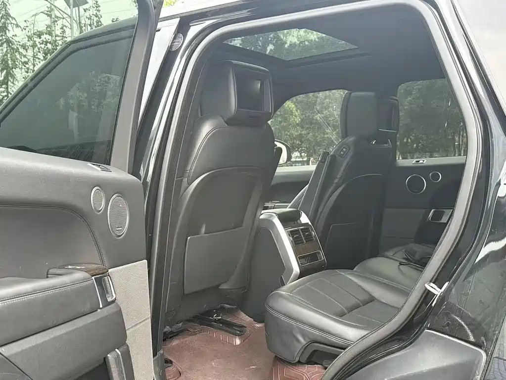 Range Rover Sport P400e 2018