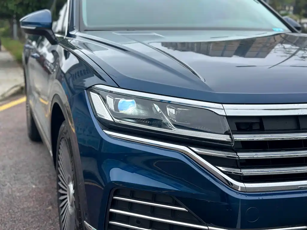 Touareg 2019 2.0TSI Navigator Edition China VI