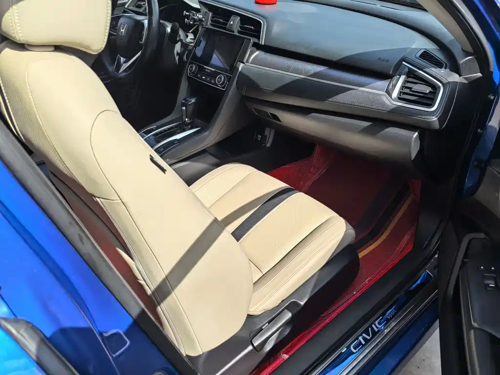 Civic 2016 220TURBO CVT Prestige Edition