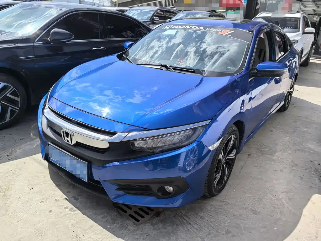 Civic 2016 220TURBO CVT Prestige Edition