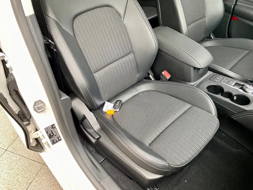Ford Focus 2021 Hatchback EcoBoost 180 Automatic Fengchao Edition