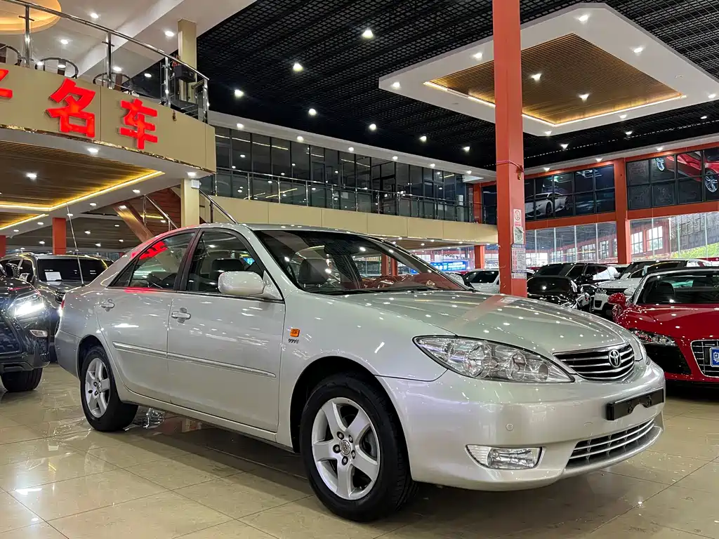 Camry 2005 2.4 Luxury Edition
