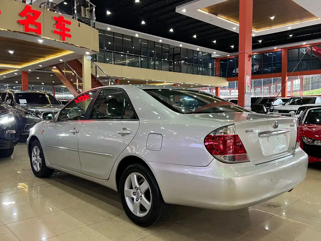 Camry 2005 2.4 Luxury Edition