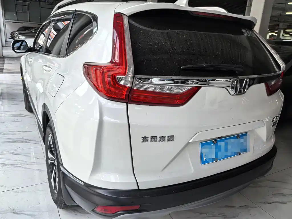 Honda CR-V 2017 240TURBO CVT FWD Fashion Edition
