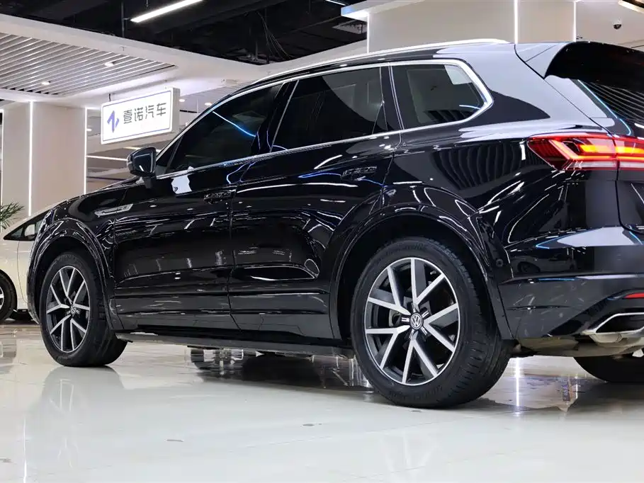 Volkswagen Touareg 2019 3.0TSI Sharp Edition China VI