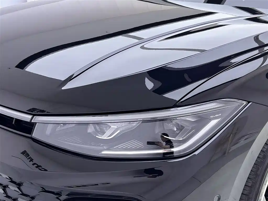 Volkswagen Passat 2025 Pro 380TSI Starry Dragon Edition