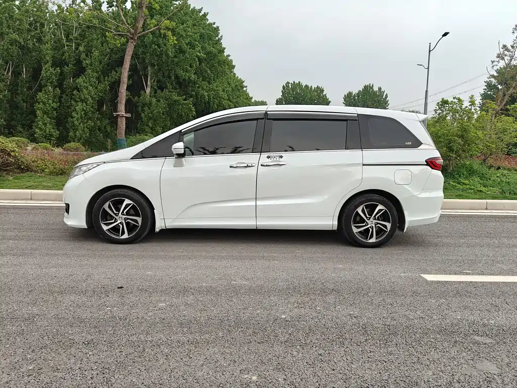 Honda Odyssey 2015