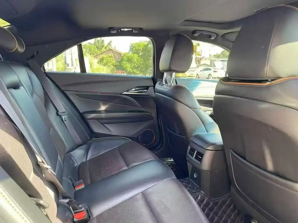 Cadillac CT4 2020 28T Fashion Edition