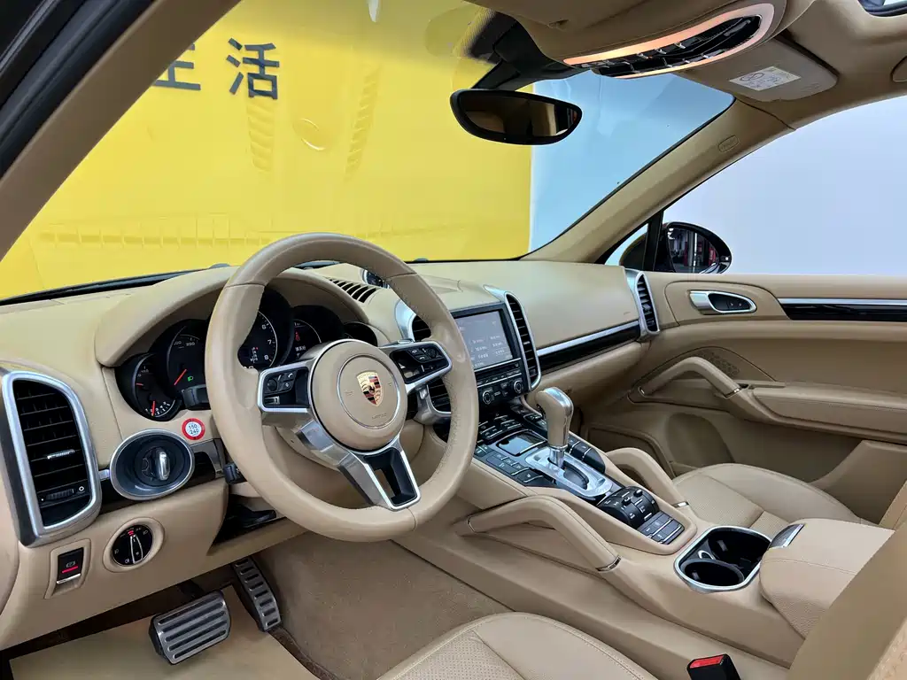 Porsche Cayenne 2016 3.0T