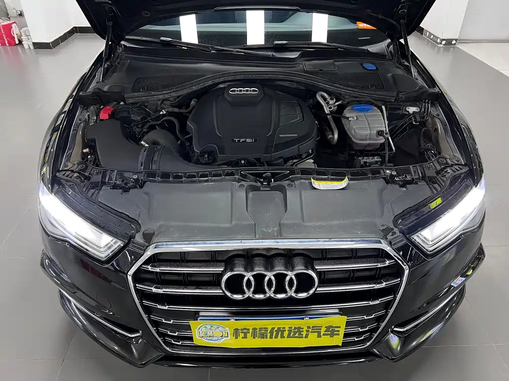 Audi A6L 2018 30th Anniversary Edition 35 TFSI Fashion Trim