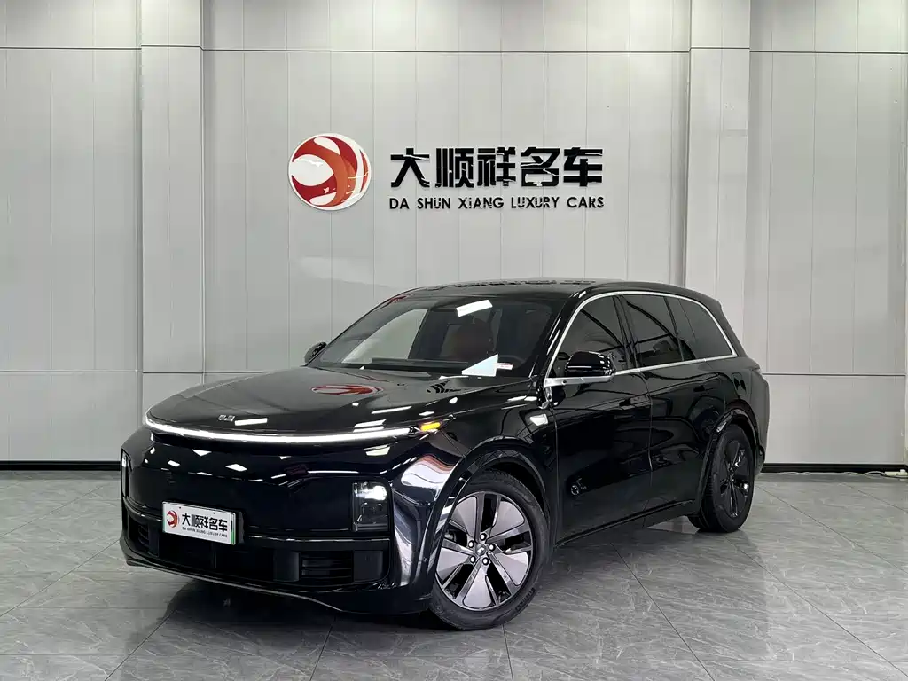 Li Auto L8 2024 Pro