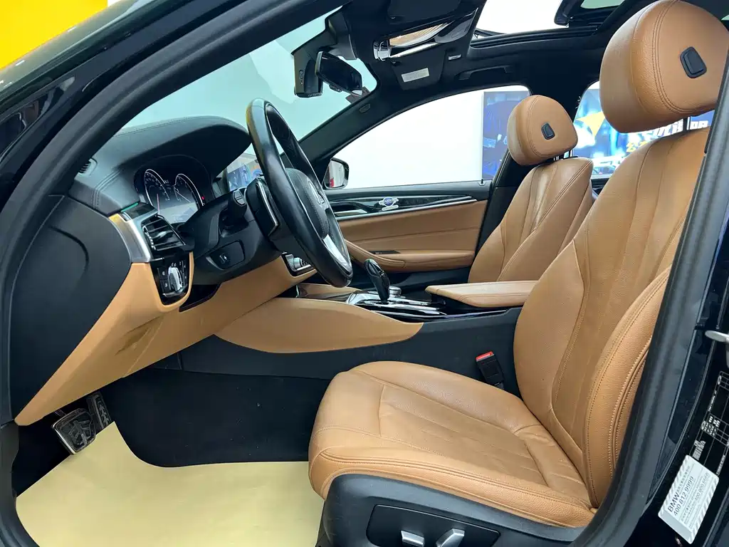 BMW 5 Series 2018 Facelift 530Li Leading Edition M Sport Package