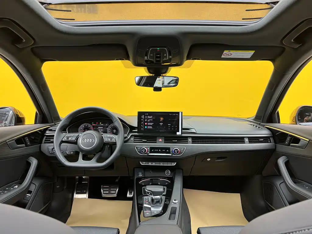 Audi A4L 2023 40 TFSI Bang & Olufsen Starry Night Edition