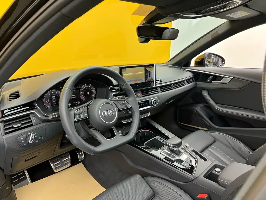 Audi A4L 2023 40 TFSI Bang & Olufsen Starry Night Edition