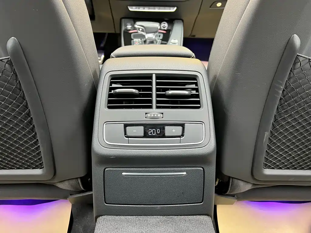 Audi A4L 2023 40 TFSI Bang & Olufsen Starry Night Edition