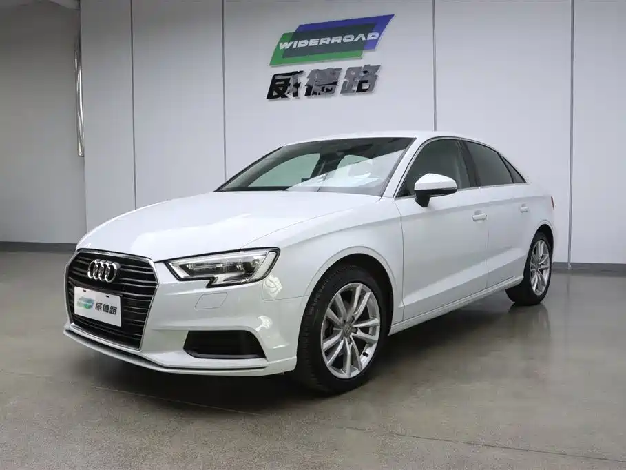 Audi A3 2018 Limousine 35 TFSI