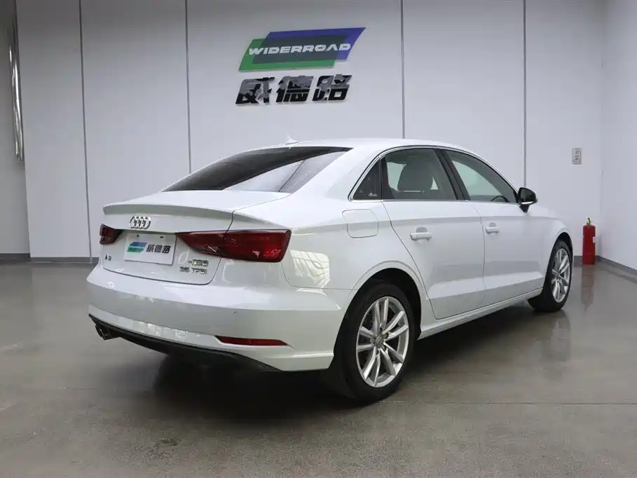 Audi A3 2018 Limousine 35 TFSI