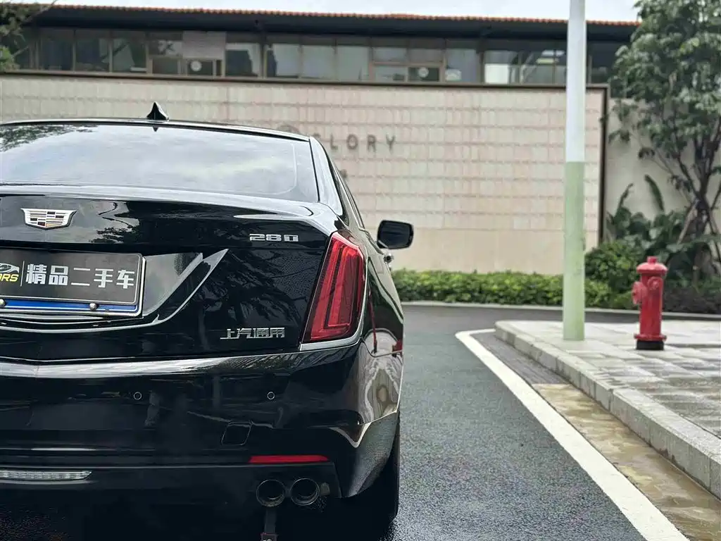 Cadillac CT6