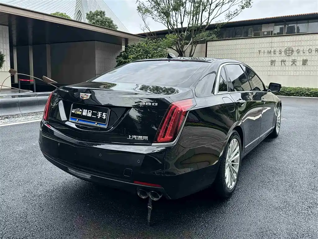 Cadillac CT6