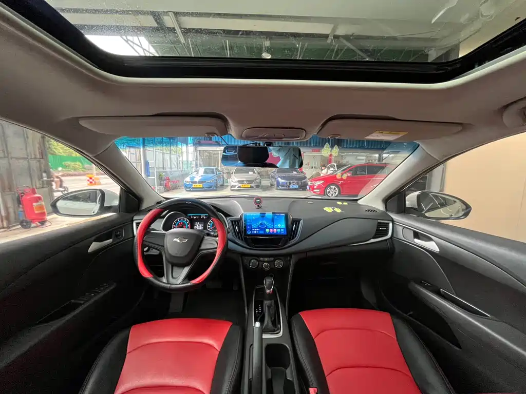 Chevrolet Cavalier 2019 320 Automatic Enjoy Edition with Sunroof