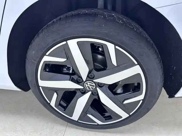 Volkswagen Lamando L 2024 280TSI DSG Cool & Spicy Edition