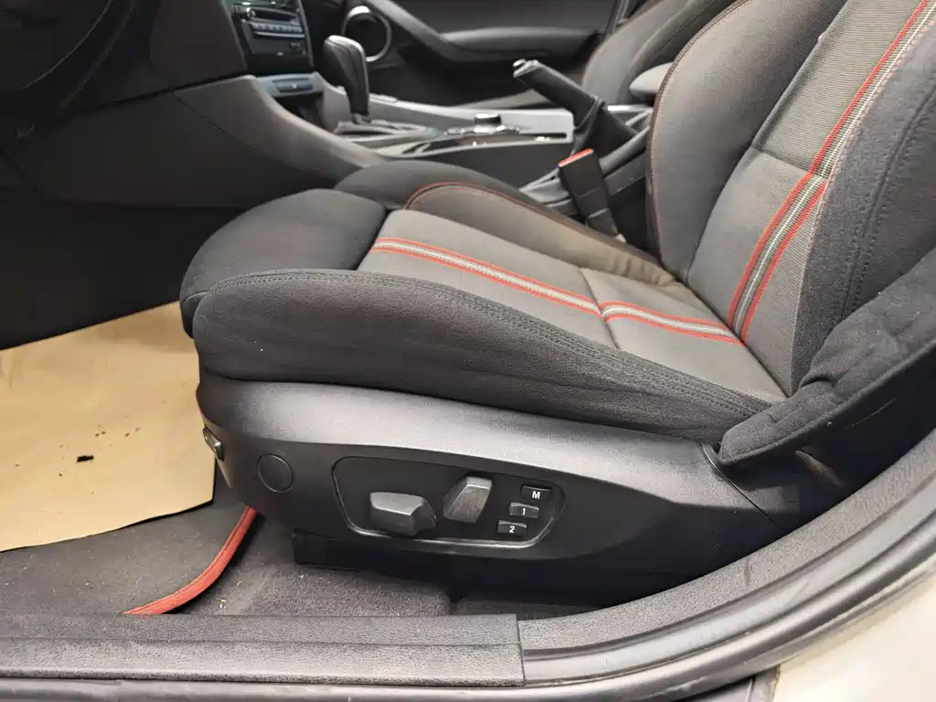 BMW X1 2013 sDrive18i M Sport Package