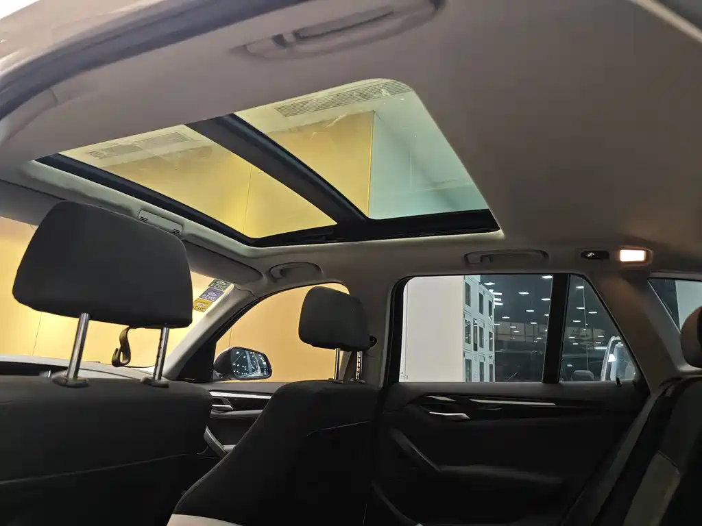 BMW X1 2013 sDrive18i M Sport Package