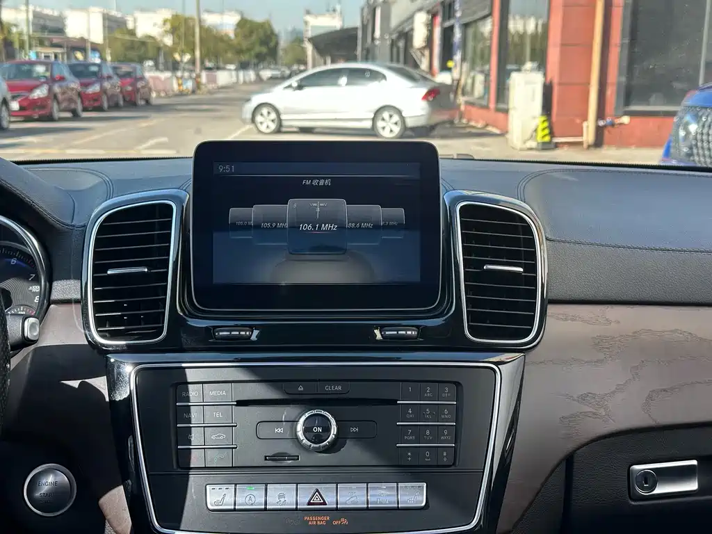 Mercedes-Benz GLE 2017 GLE 320 4MATIC Dynamic Edition