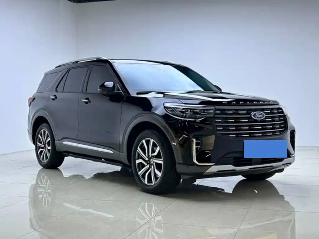 Ford Explorer 2023 EcoBoost 285 AWD Titanium Edition 7-Seater