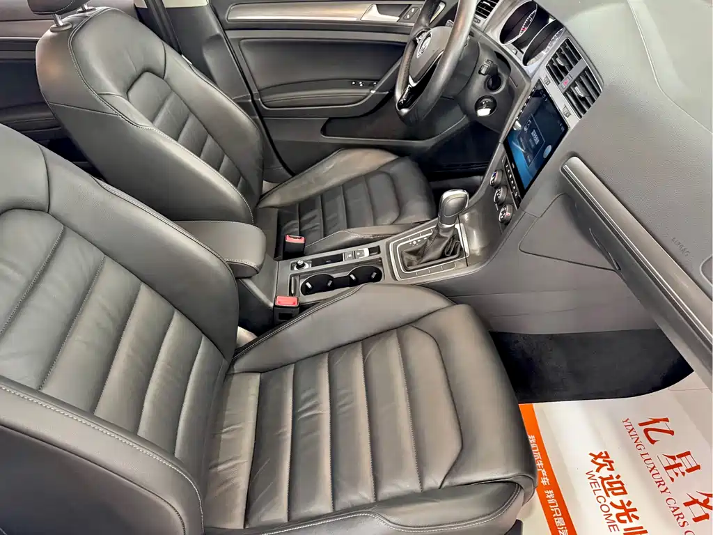 Golf 2016 1.6L Automatic Comfort