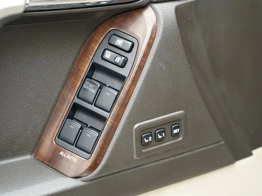 Toyota Prado 2010 4.0L Automatic VX NAVI