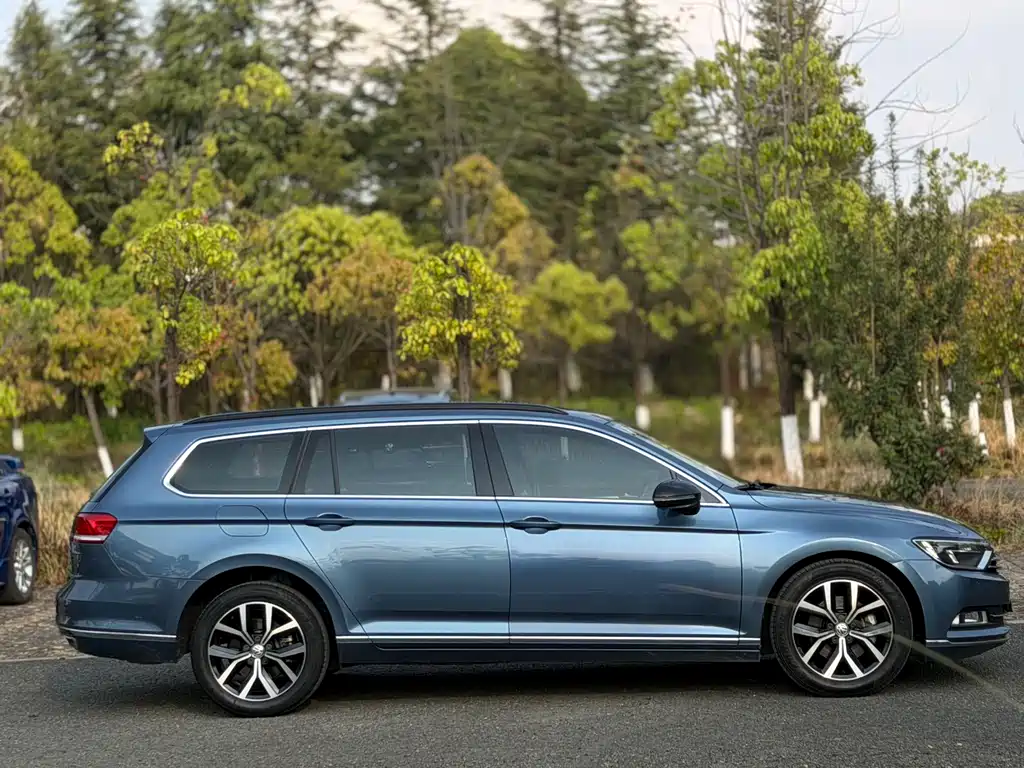 Volkswagen Passat Alltrack 2018 380TSI FWD Comfort