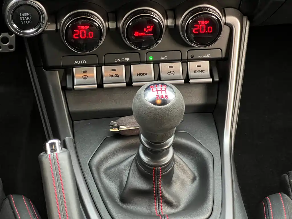 Subaru BRZ 2022 2.4L Manual