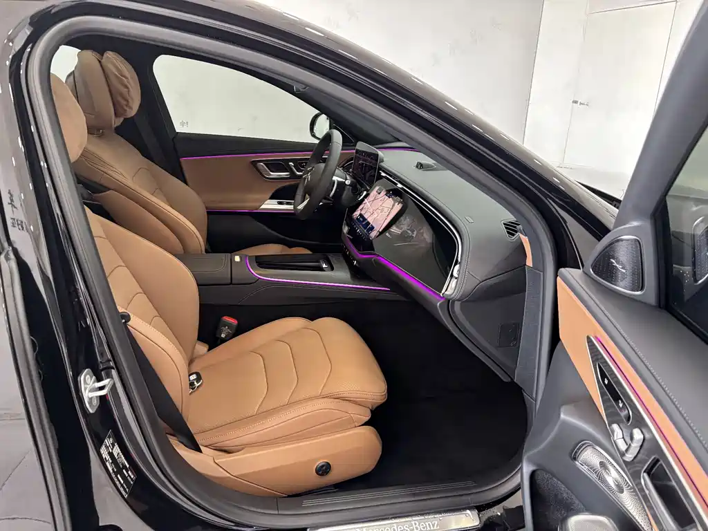 Mercedes-Benz E-Class 2025 E 300 L Luxury Sport
