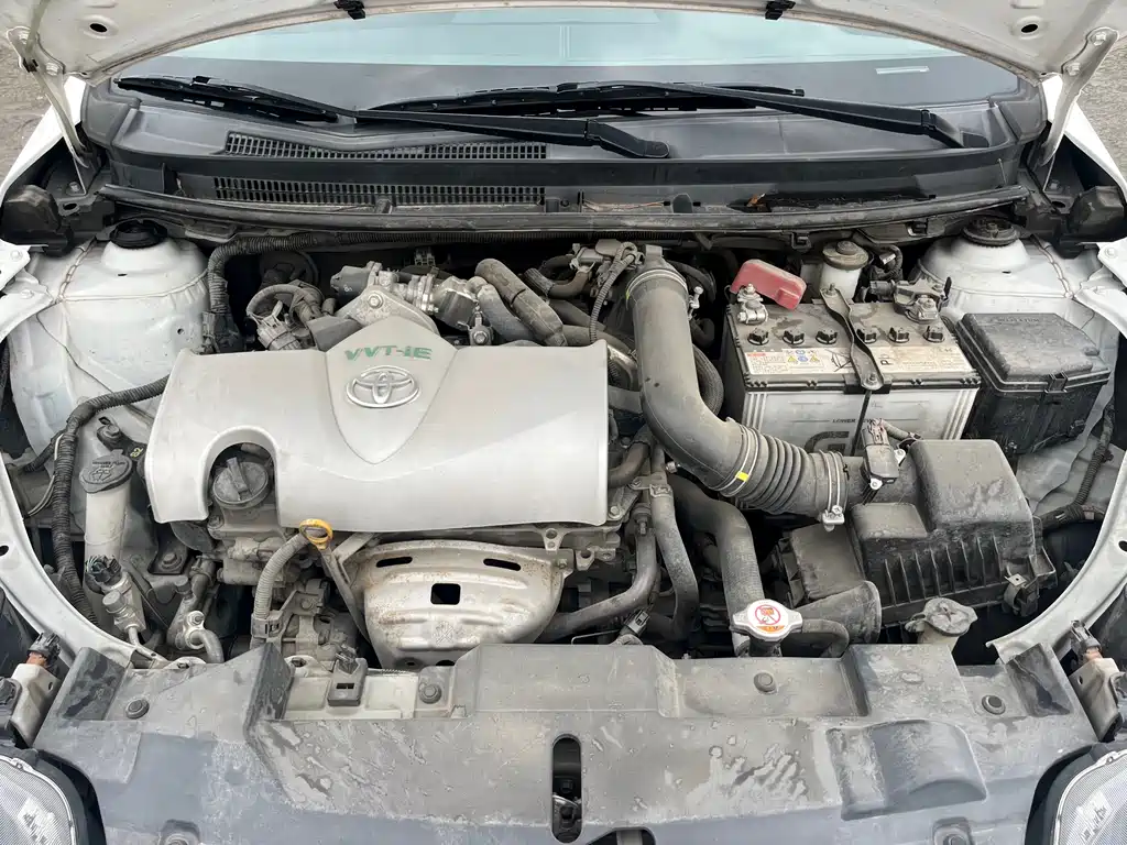 Yaris L 2021 1.5L CVT Leading Edition