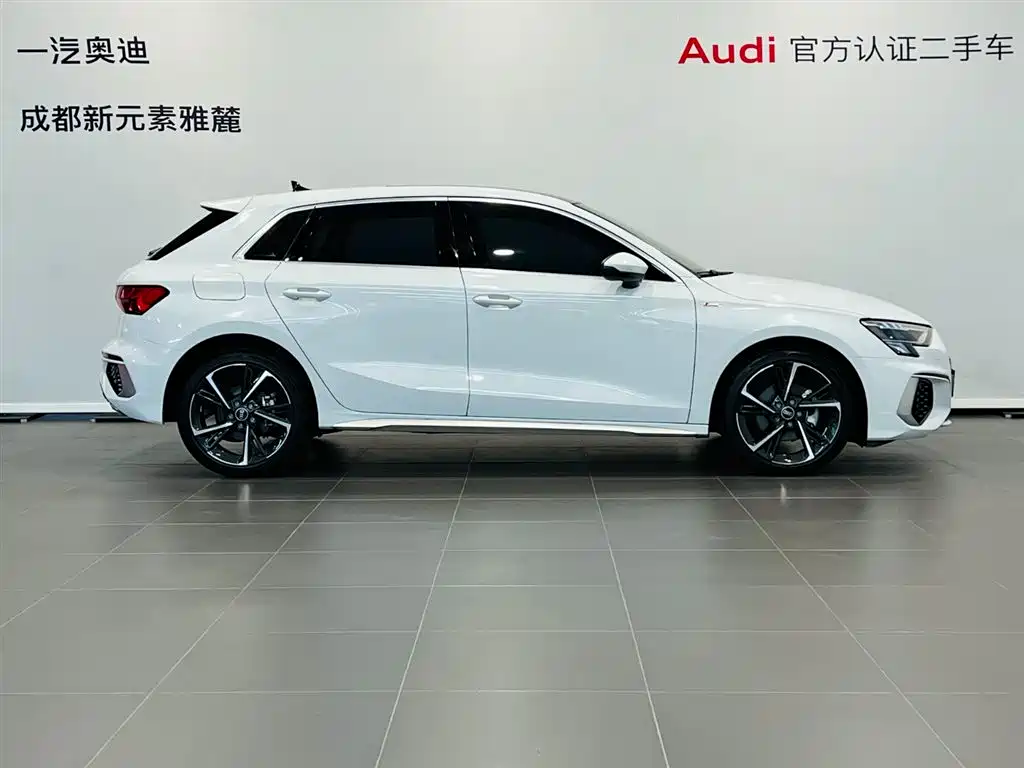 Audi A3 2024 Sportback 35 TFSI Fashion Sport
