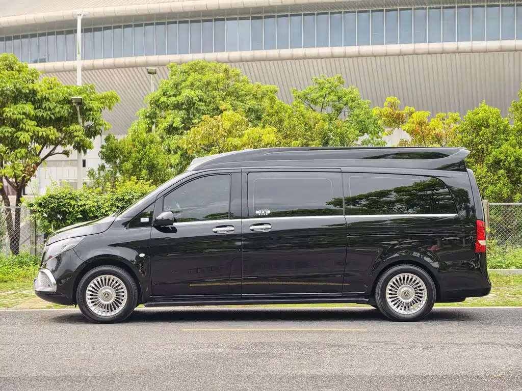Mercedes-Benz Vito 2024 2.0T Elite Edition 7-Seater