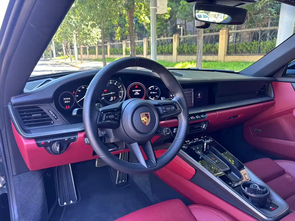 Porsche 911 Carrera 3.0T 2022
