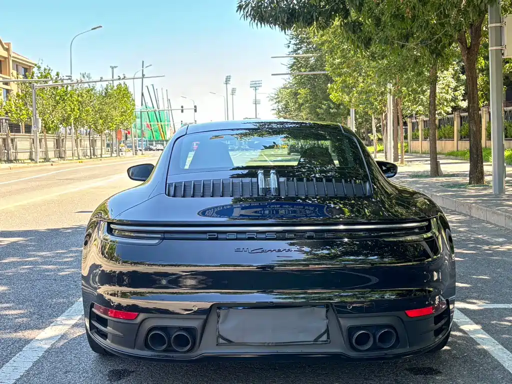 Porsche 911 Carrera 3.0T 2022