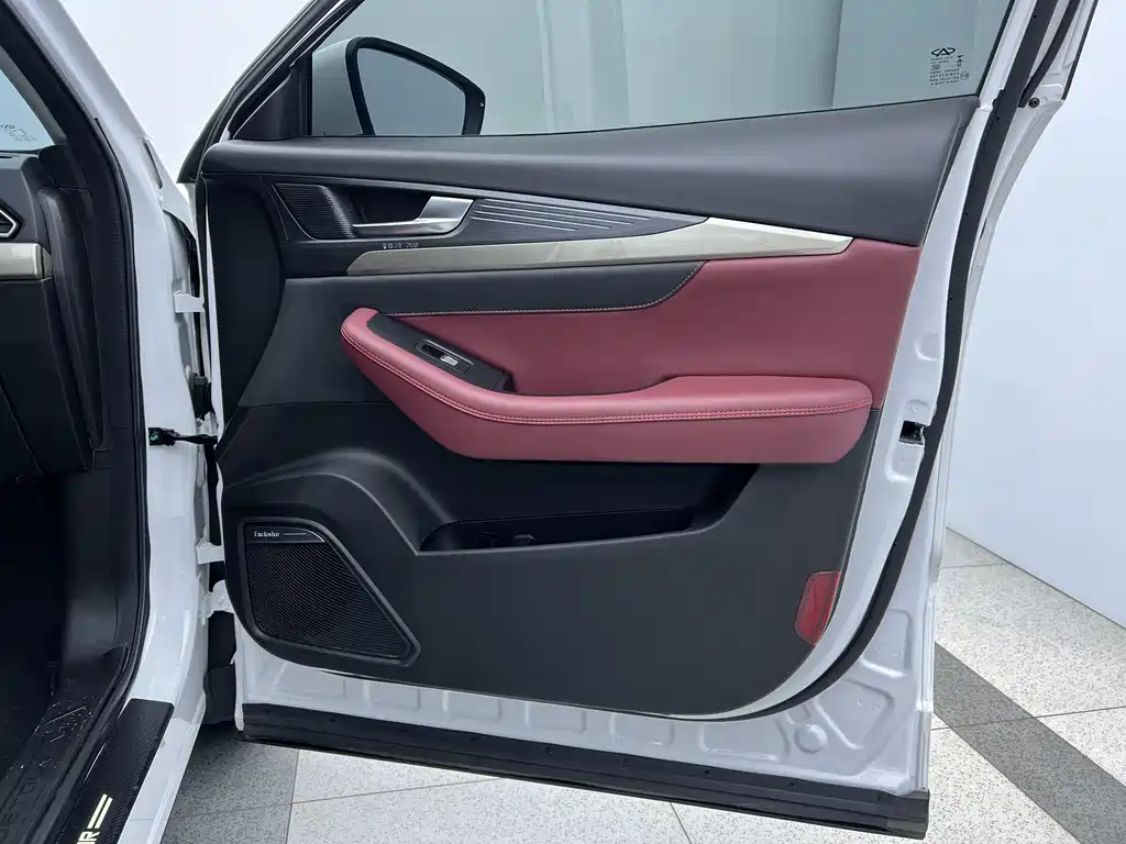 Jetour X70 2023 1.5T DCT Chaoyue PRO Edition 5-Seater