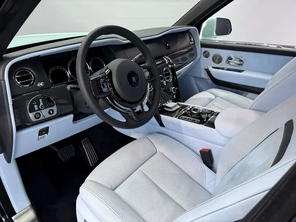 Cullinan 2020 Black Badge