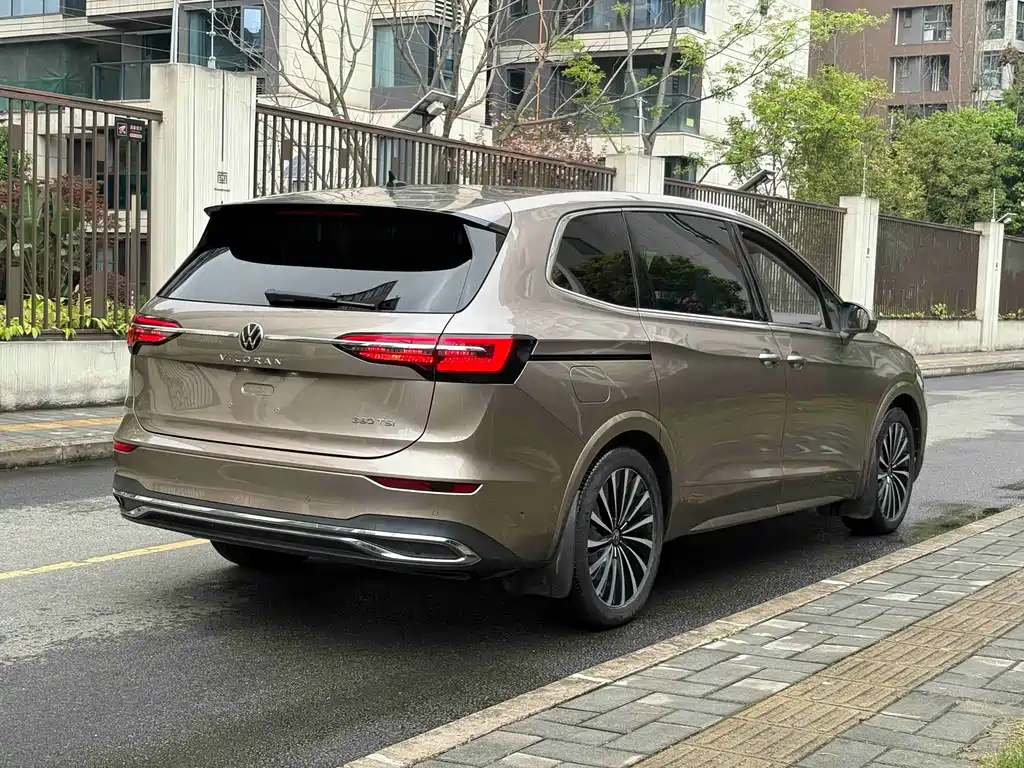 Viloran 2020 380TSI Prestige Edition