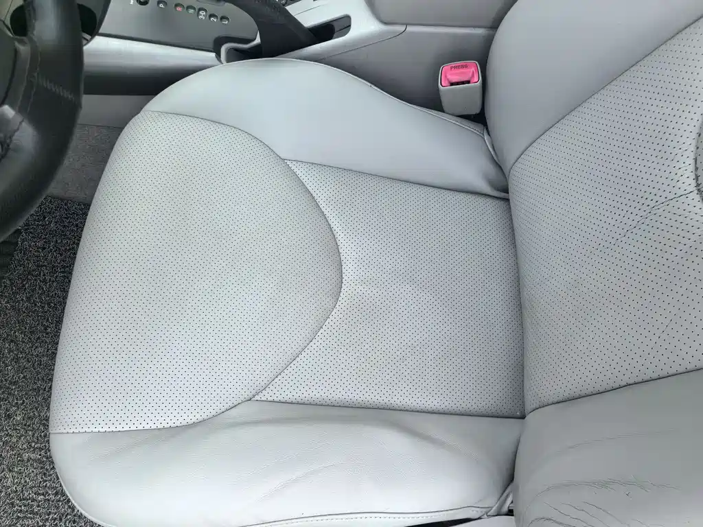 2006 Toyota RAV4 2.4 Luxury (Import)