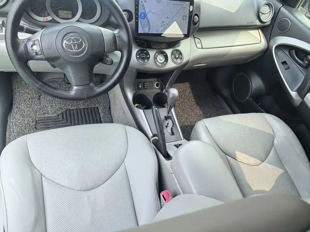 2006 Toyota RAV4 2.4 Luxury (Import)