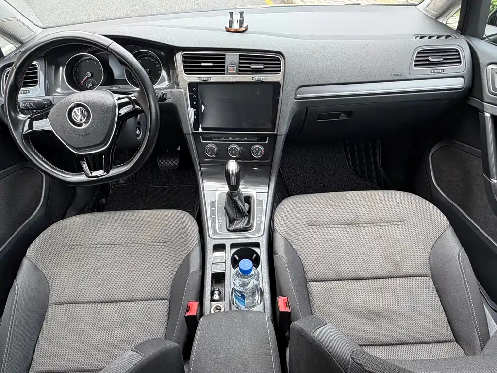 Golf 2017 1.6L Auto Comfort Million Edition